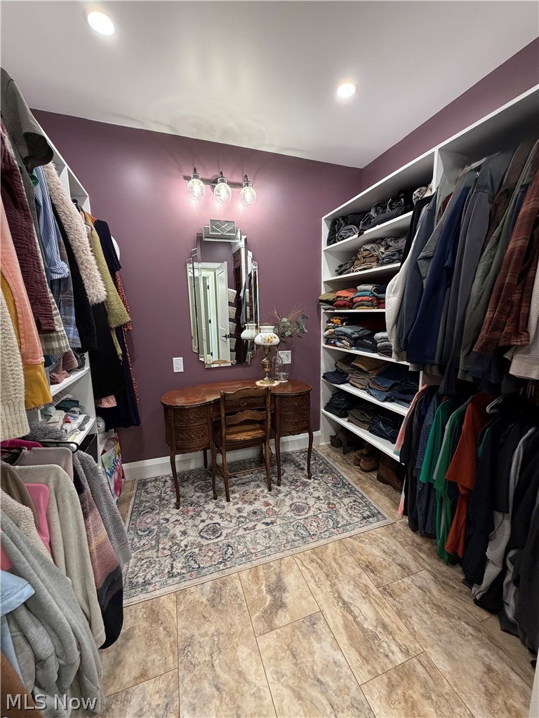 13350 South Avenue Columbiana OH 44408