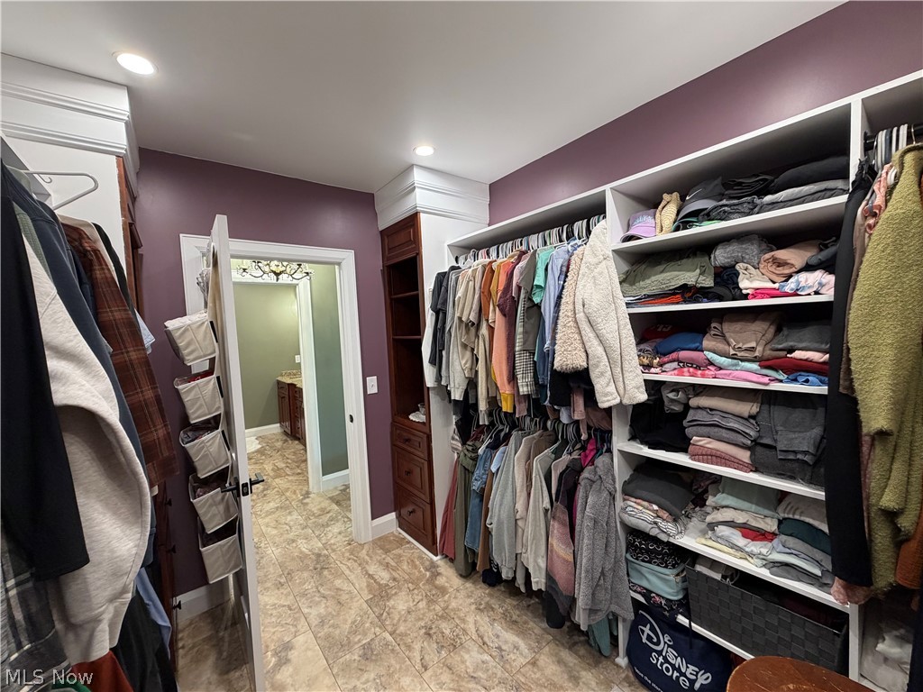 13350 South Avenue Columbiana OH 44408