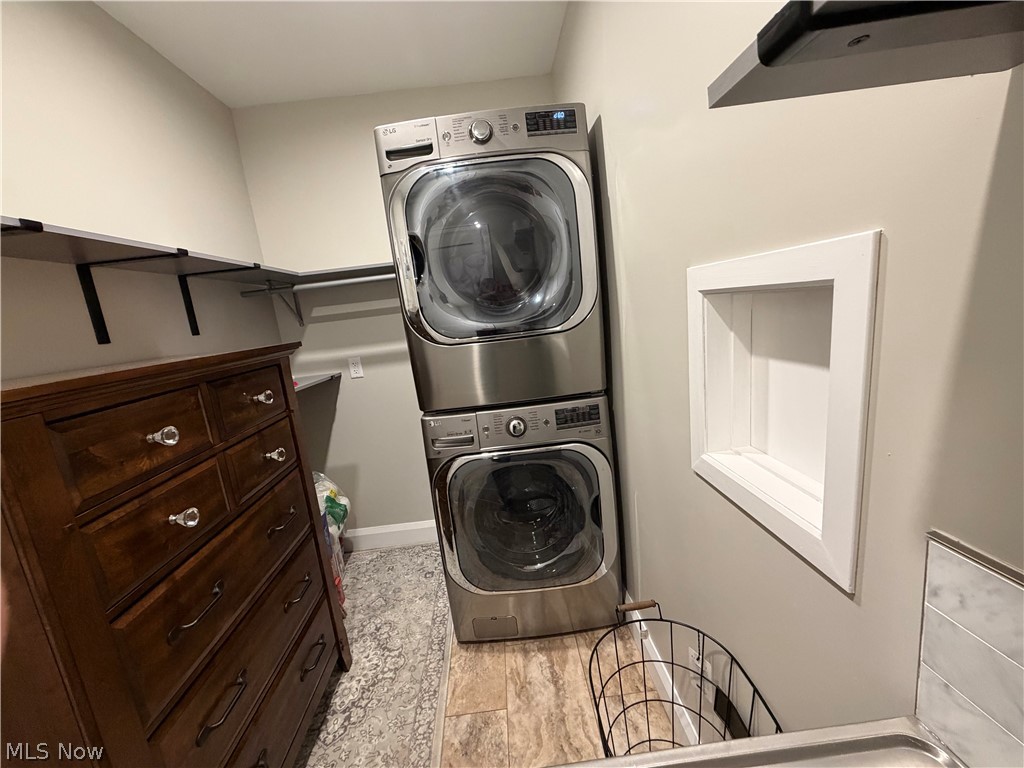 13350 South Avenue Columbiana OH 44408