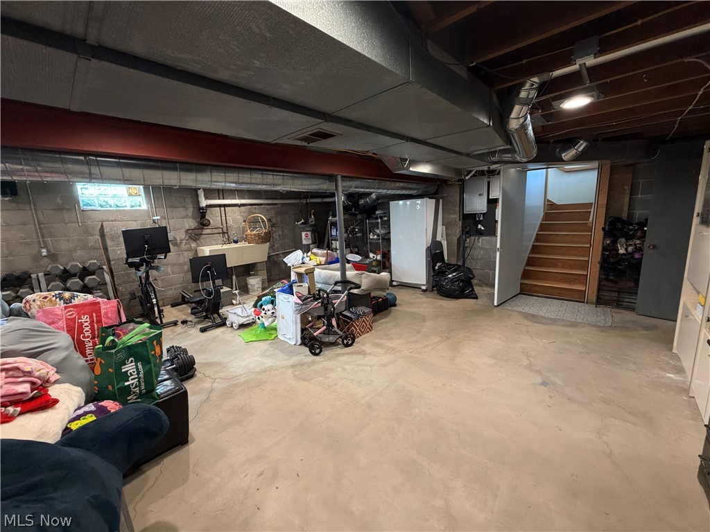 13350 South Avenue Columbiana OH 44408