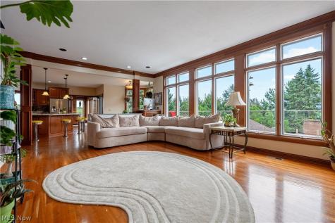 2389 Amberwood Circle NE Massillon OH 44646
