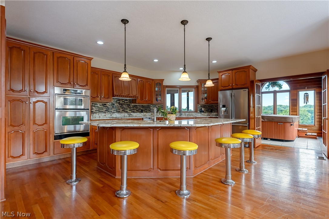 2389 Amberwood Circle NE Massillon OH 44646