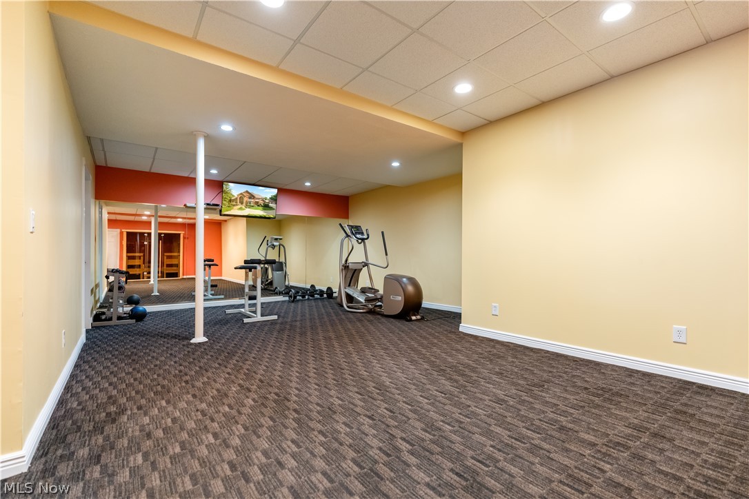 2389 Amberwood Circle NE Massillon OH 44646