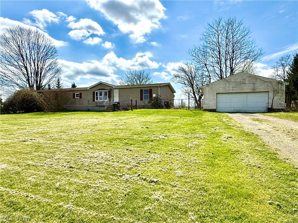 39 Township Road 677 Steubenville OH 43952
