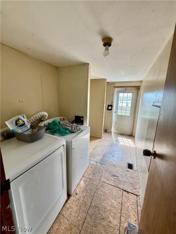 39 Township Road 677 Steubenville OH 43952