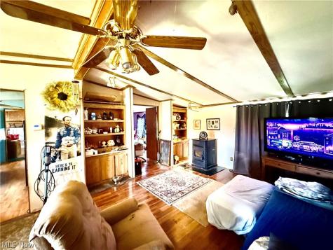 39 Township Road 677 Steubenville OH 43952
