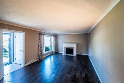 36985 Orchard Street Avon OH 44011