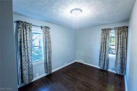 36985 Orchard Street Avon OH 44011