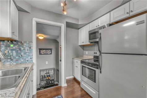 5597 W 54th Street Parma OH 44129