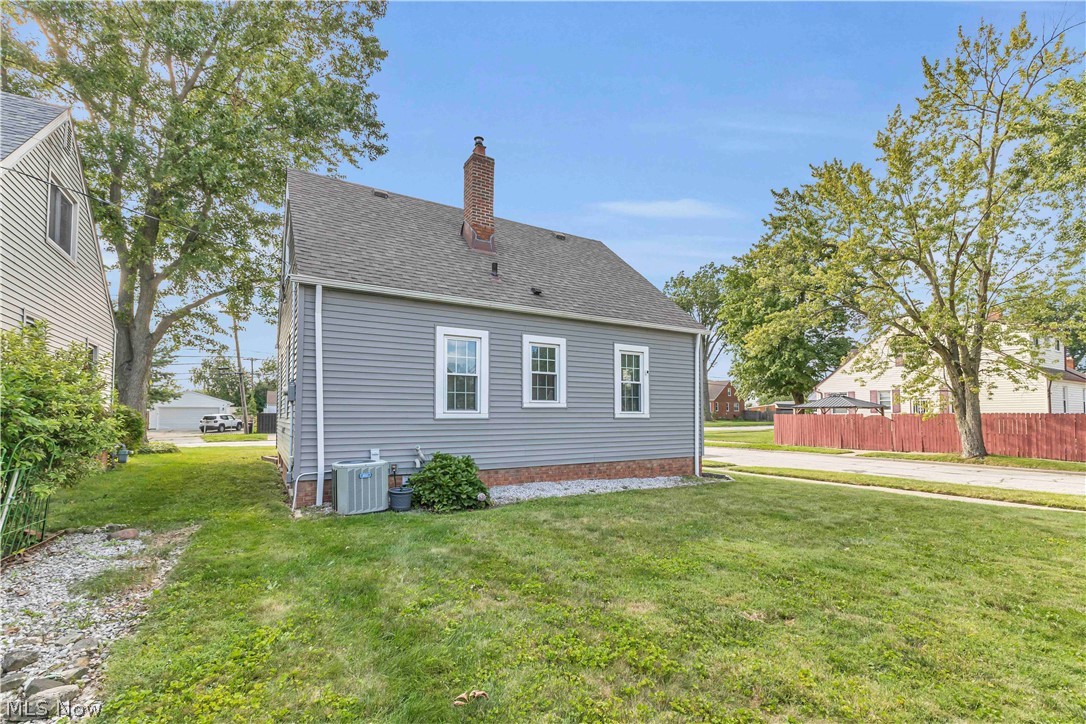 5597 W 54th Street Parma OH 44129