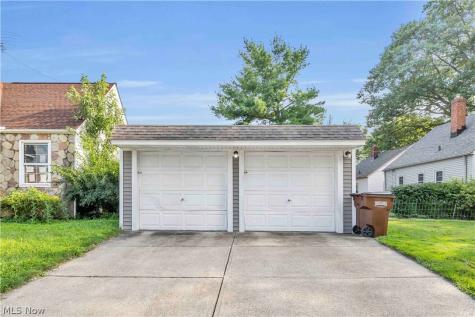 5597 W 54th Street Parma OH 44129