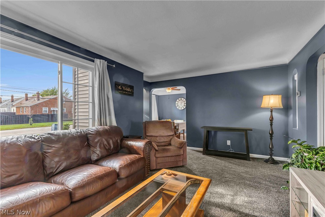 5597 W 54th Street Parma OH 44129