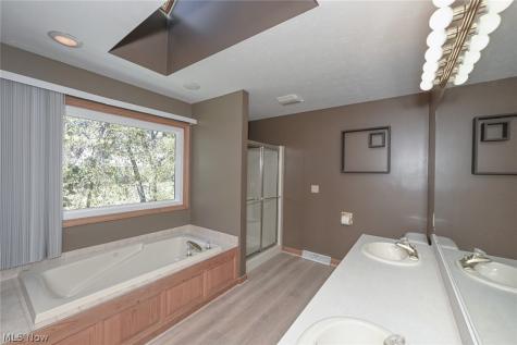1100 Partridge Drive Wadsworth OH 44281