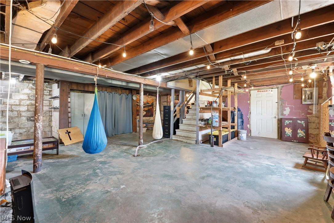 5328 Akron Cleveland Road Peninsula OH 44264