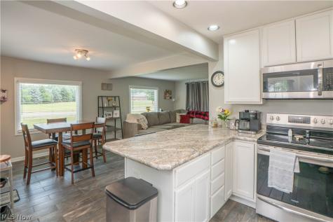1621 Hankins Road NE Massillon OH 44646