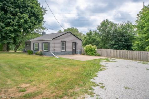 1621 Hankins Road NE Massillon OH 44646