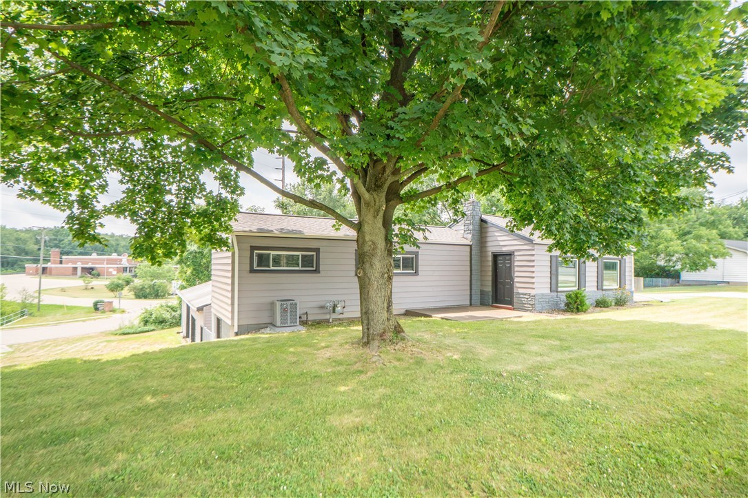 1621 Hankins Road NE Massillon OH 44646