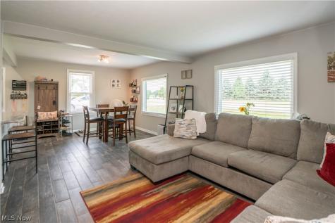 1621 Hankins Road NE Massillon OH 44646