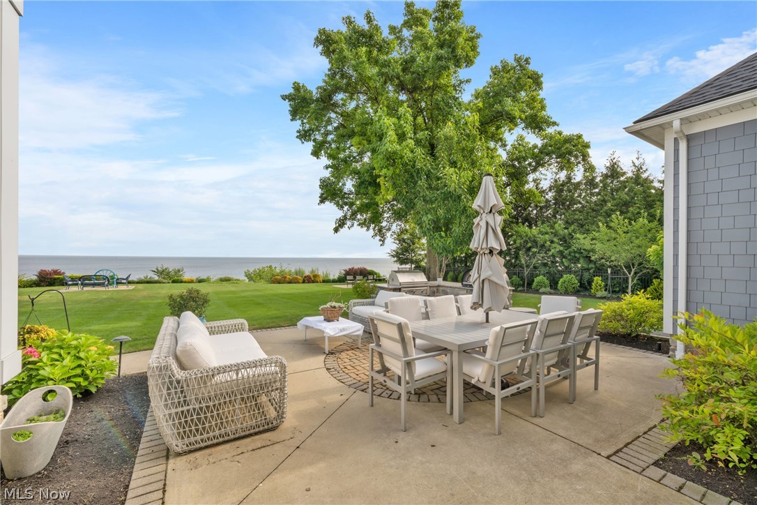 22286 Lake Road Rocky River OH 44116