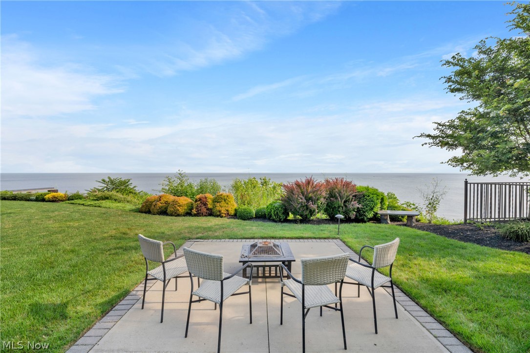 22286 Lake Road Rocky River OH 44116