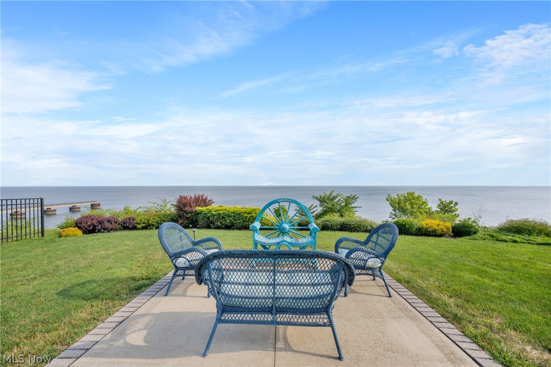 22286 Lake Road Rocky River OH 44116