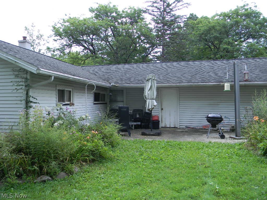 3086 Greenfield Street NW Warren OH 44485