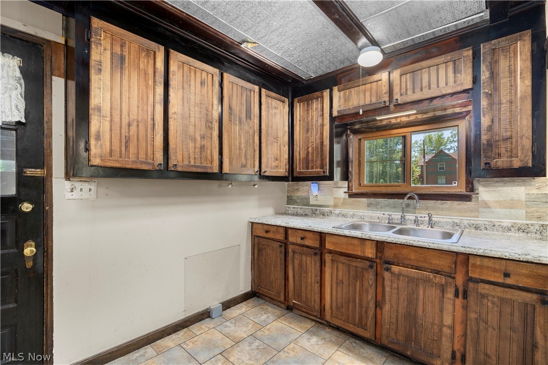 12553 Root Road Columbia Station OH 44028
