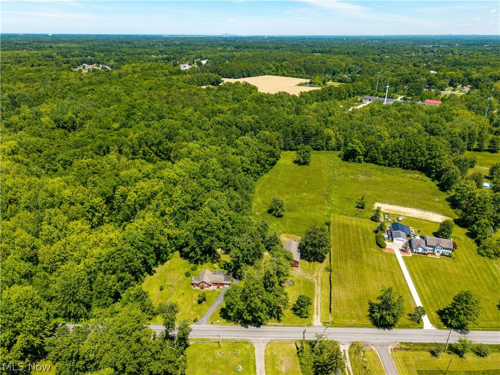 12553 Root Road Columbia Station OH 44028