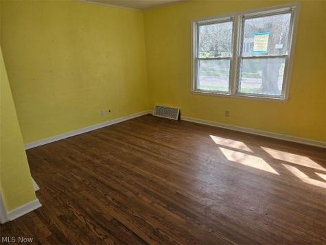1681 Girard Street Akron OH 44301