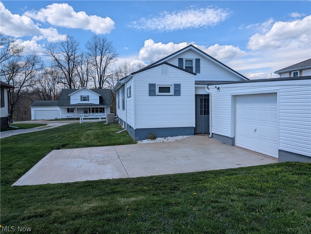 229 Church Street Hopedale OH 43976