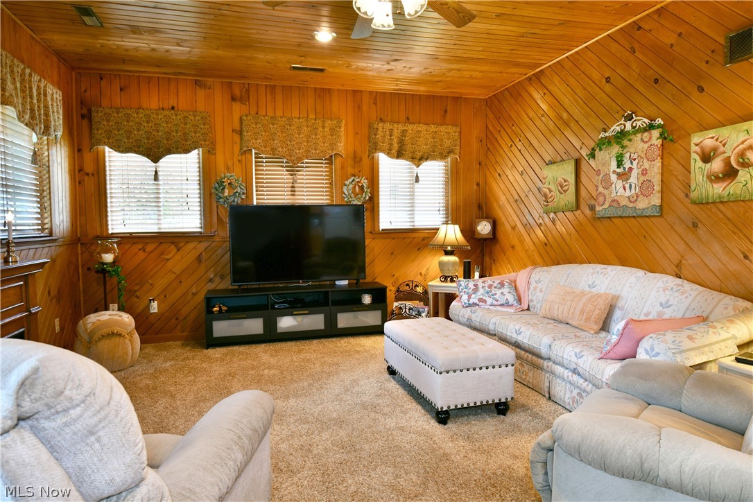 6291 Navajo Place Poland OH 44514