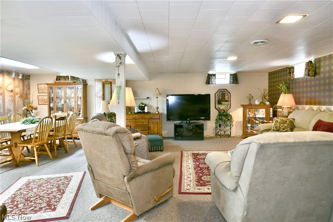 6291 Navajo Place Poland OH 44514