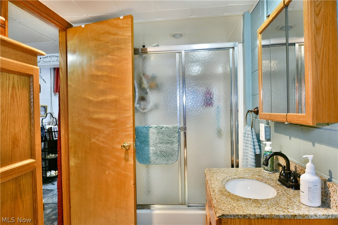 6291 Navajo Place Poland OH 44514