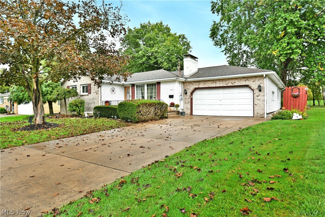 6291 Navajo Place Poland OH 44514