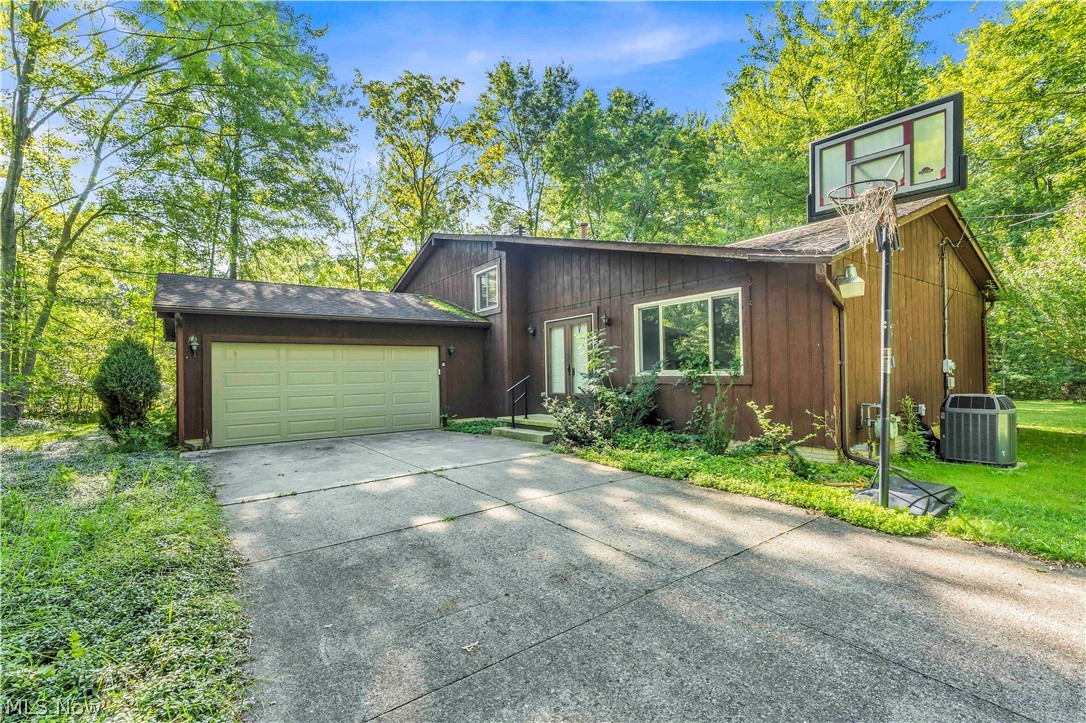 27371 Bagley Road Olmsted Twp OH 44138