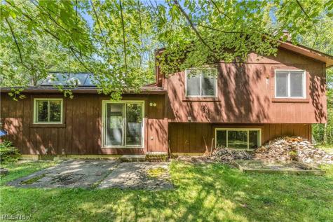 27371 Bagley Road Olmsted Twp OH 44138