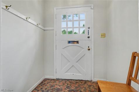 3396 Dorchester Road Shaker Heights OH 44120