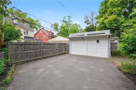 3396 Dorchester Road Shaker Heights OH 44120