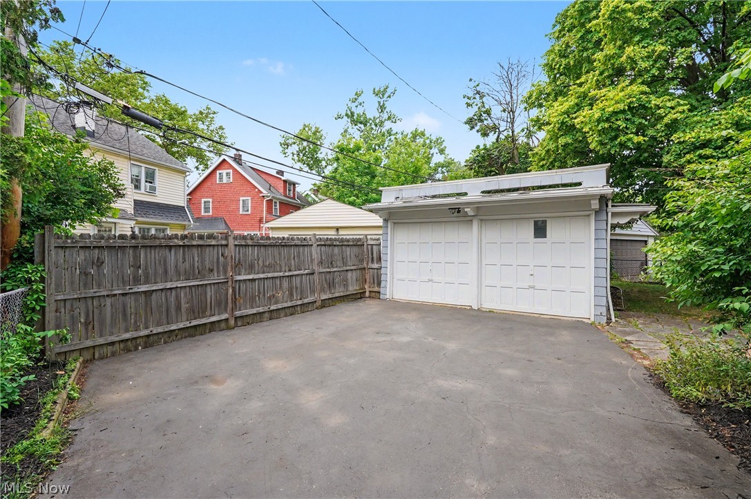 3396 Dorchester Road Shaker Heights OH 44120