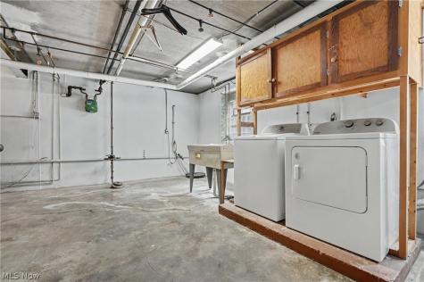 3396 Dorchester Road Shaker Heights OH 44120
