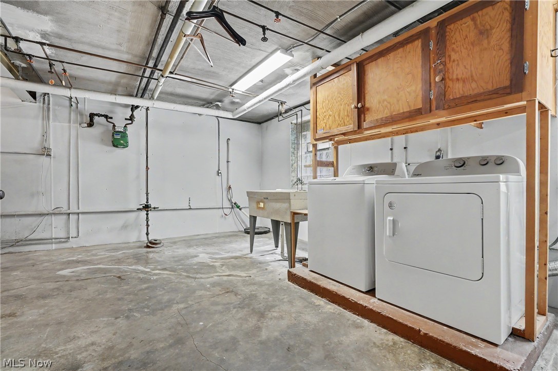 3396 Dorchester Road Shaker Heights OH 44120