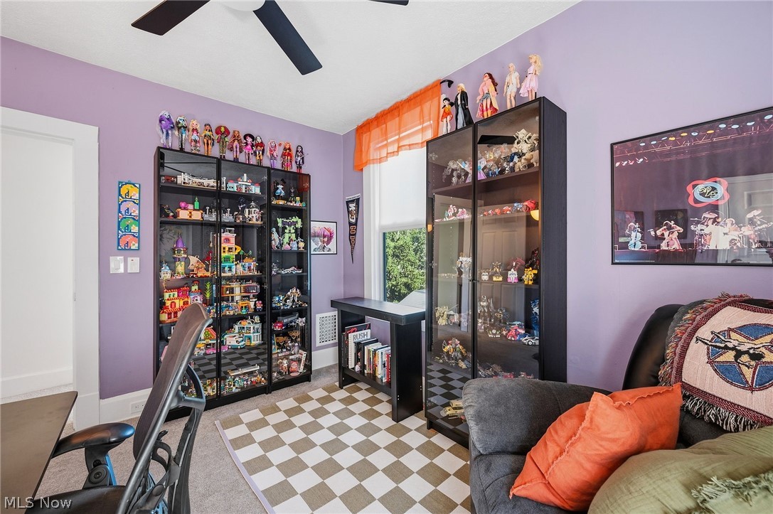 1655 Lauderdale Avenue Lakewood OH 44107