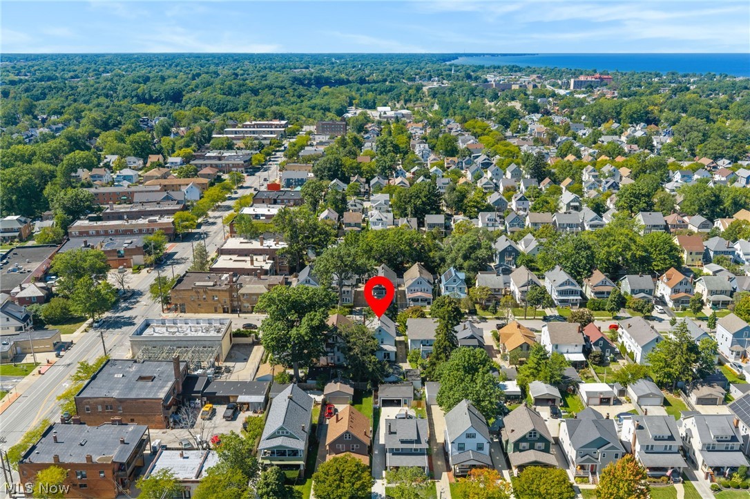 1655 Lauderdale Avenue Lakewood OH 44107