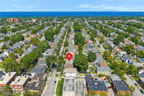 1655 Lauderdale Avenue Lakewood OH 44107