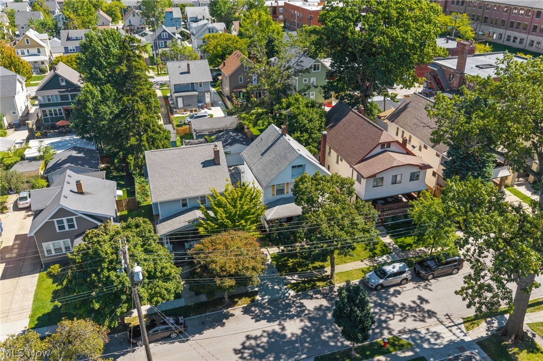 1655 Lauderdale Avenue Lakewood OH 44107