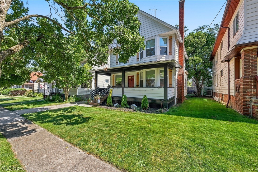 1655 Lauderdale Avenue Lakewood OH 44107