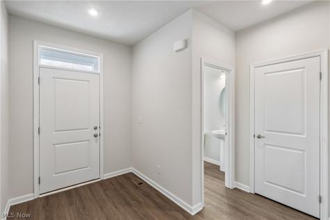 1594 Slick Rock Drive Painesville OH 44077