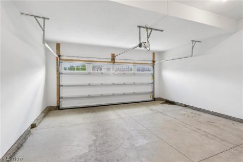 1594 Slick Rock Drive Painesville OH 44077