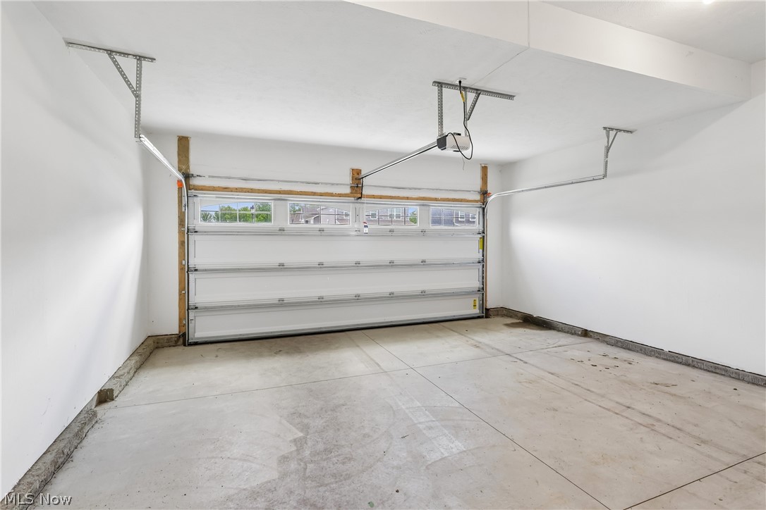 1594 Slick Rock Drive Painesville OH 44077