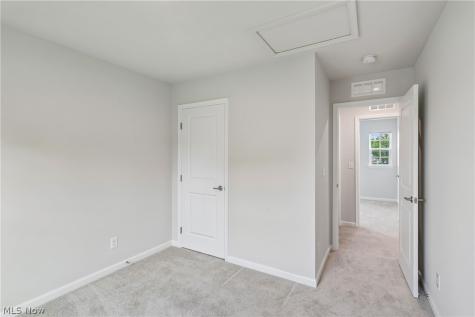 1594 Slick Rock Drive Painesville OH 44077